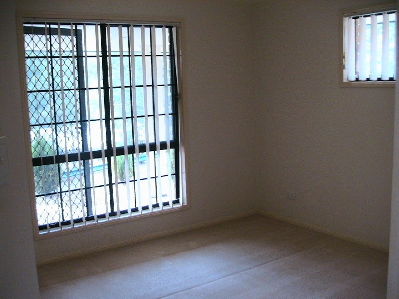 Edens Landing QLD 4207