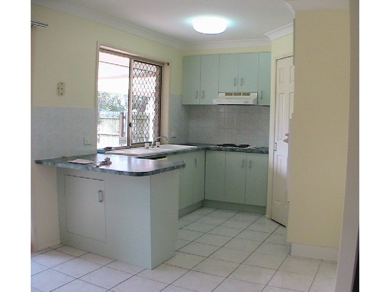 11 McKinley Street, Eagleby QLD 4207