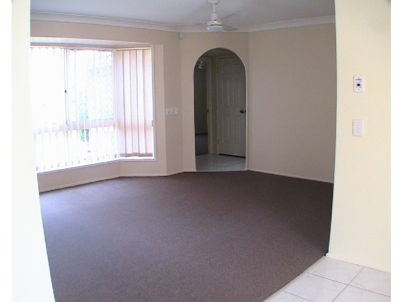 11 McKinley Street, Eagleby QLD 4207