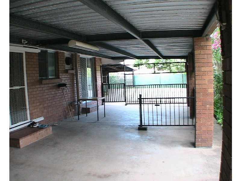 3 Brentford Road, Bethania QLD 4205