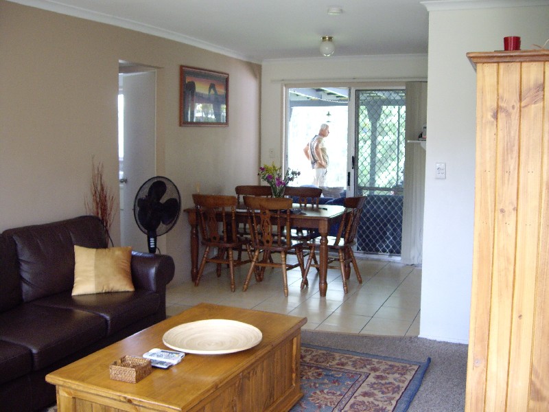 5 Dampier Avenue, Eagleby QLD 4207