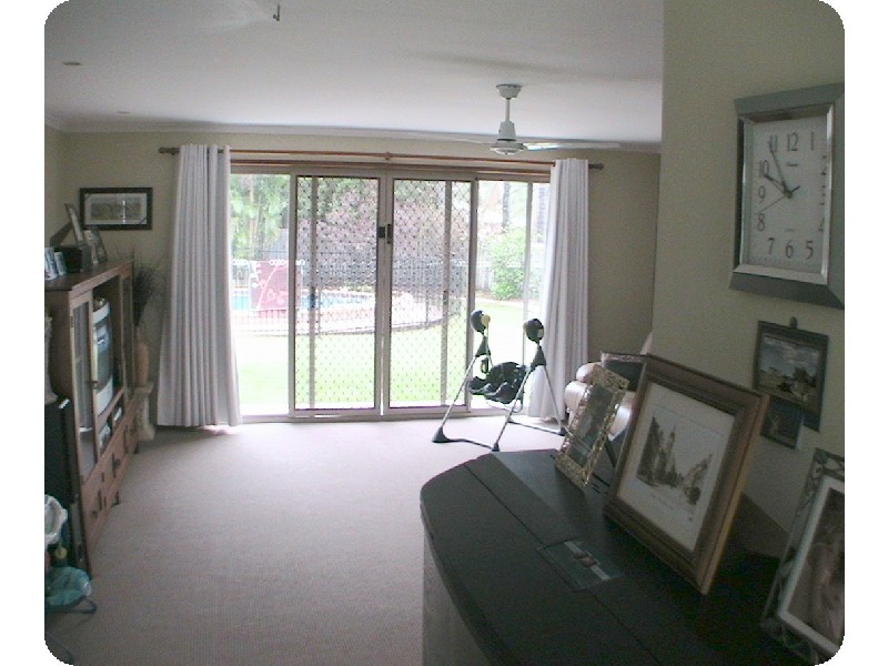 Mount Warren Park QLD 4207