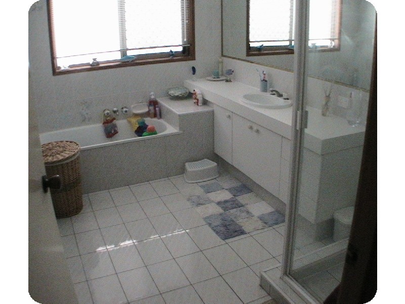 Mount Warren Park QLD 4207