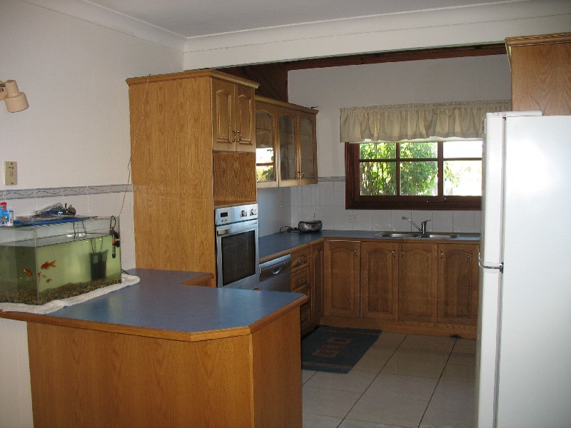 147 Mt Warren Blvd, Mount Warren Park QLD 4207
