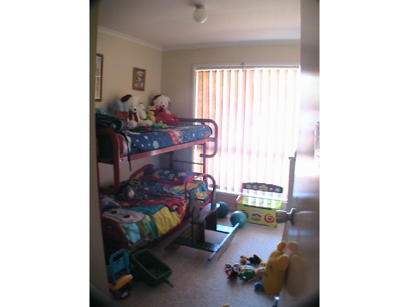 2 Hauff Close, Eagleby QLD 4207