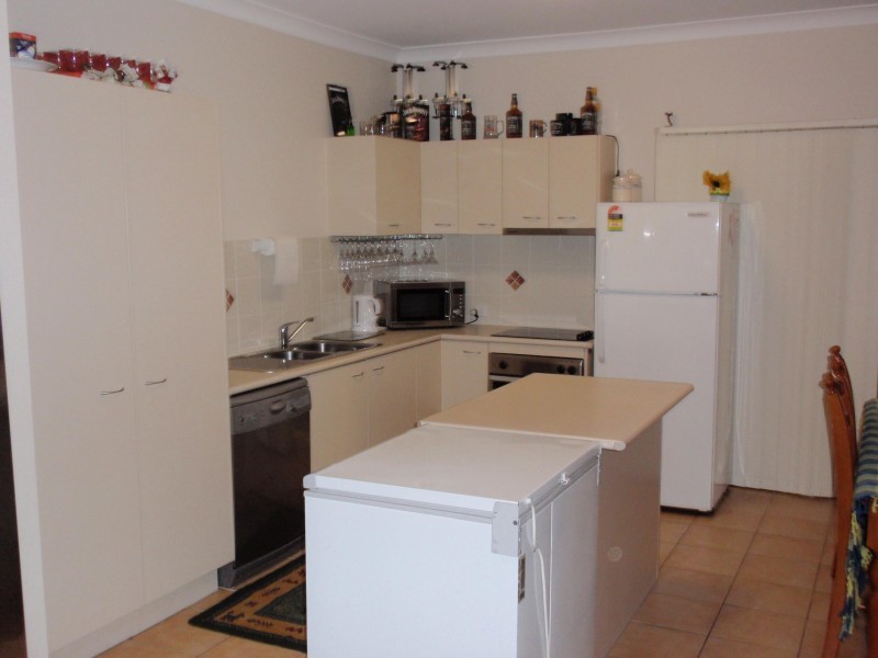 Edens Landing QLD 4207