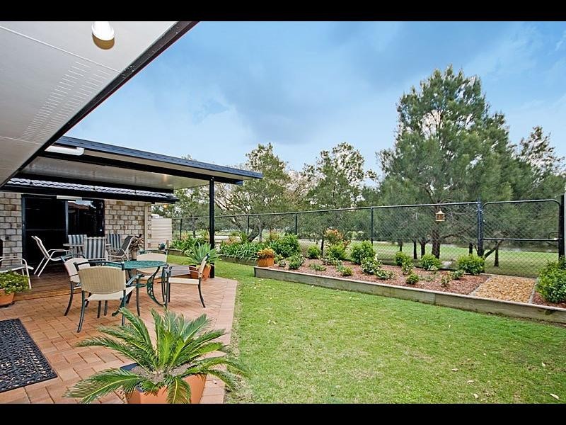 21 The Avenue, Windaroo QLD 4207