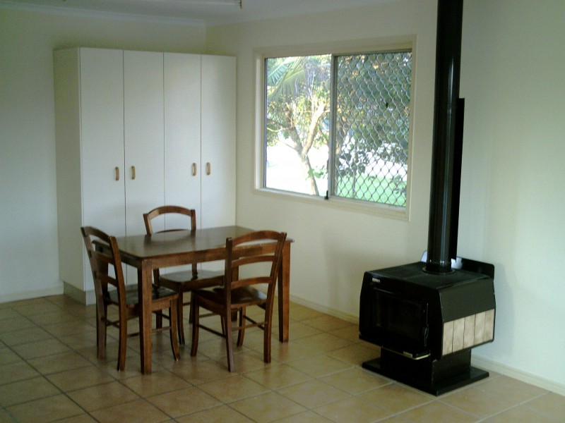 136 Mayes Av, Kingston QLD 4114