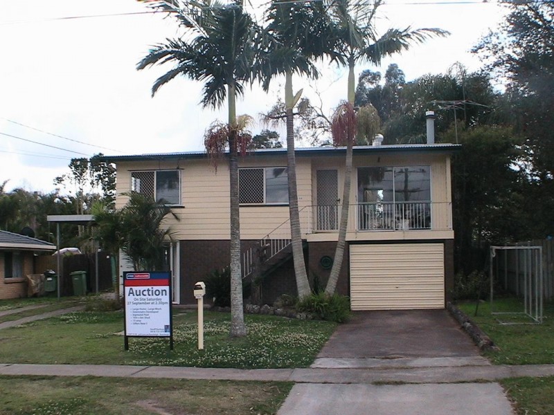 136 Mayes Av, Kingston QLD 4114