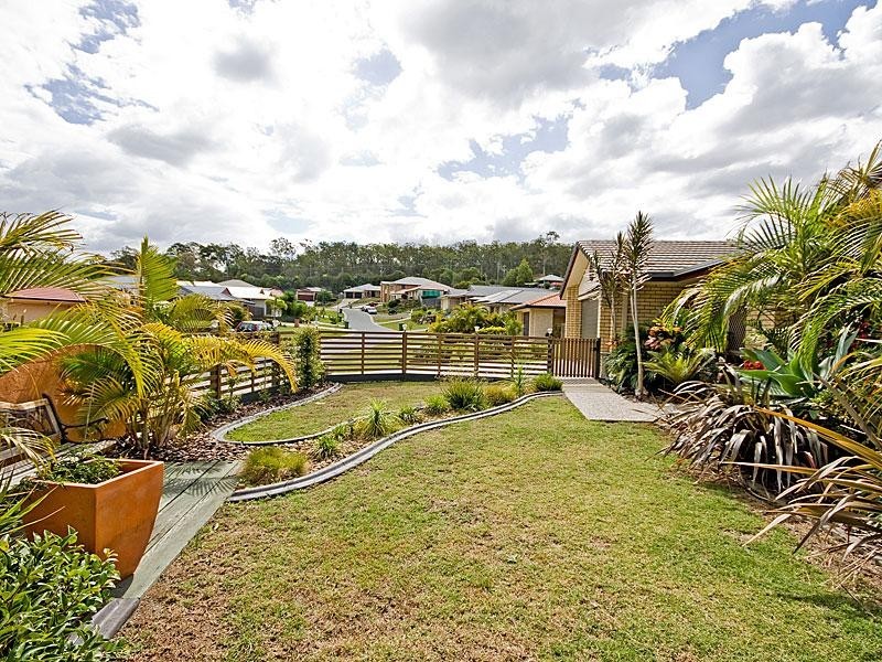 Mount Warren Park QLD 4207