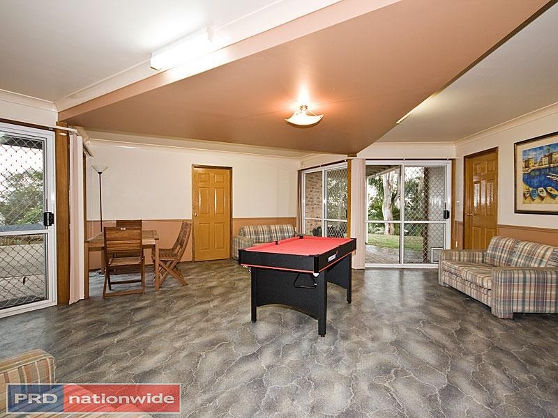 Mount Warren Park QLD 4207