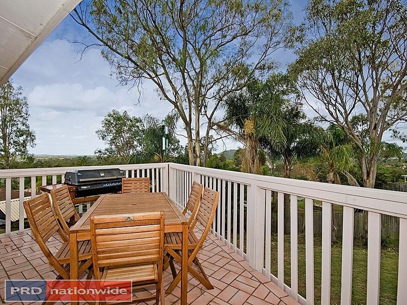 Mount Warren Park QLD 4207
