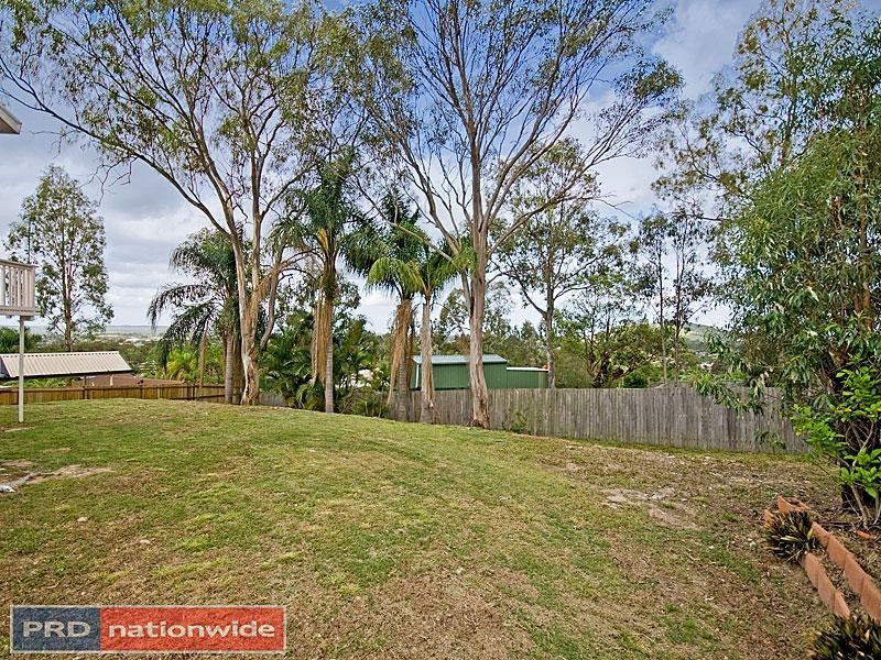 Mount Warren Park QLD 4207