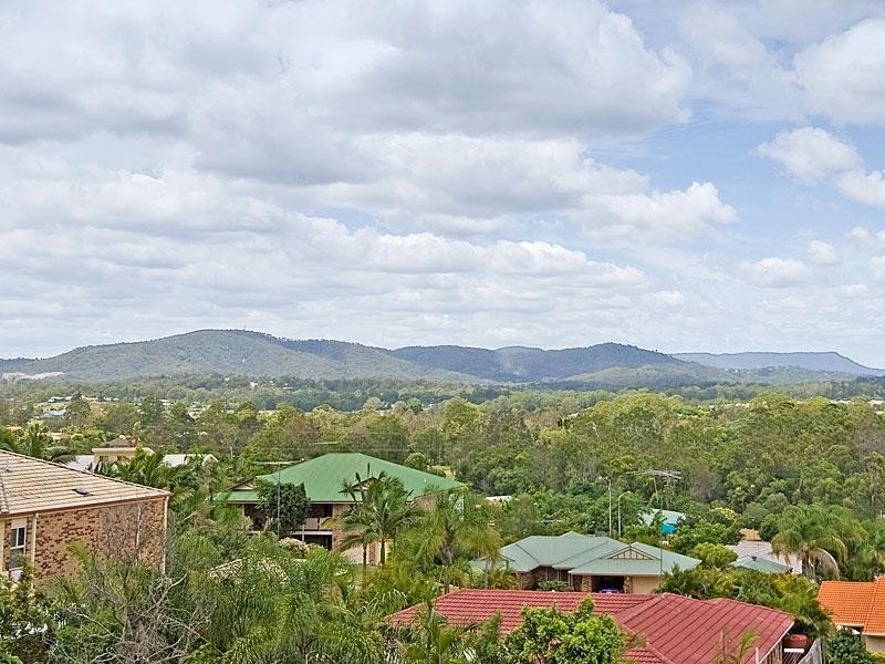 Mount Warren Park QLD 4207