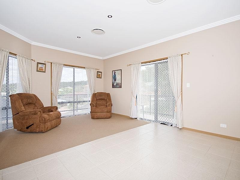 Mount Warren Park QLD 4207