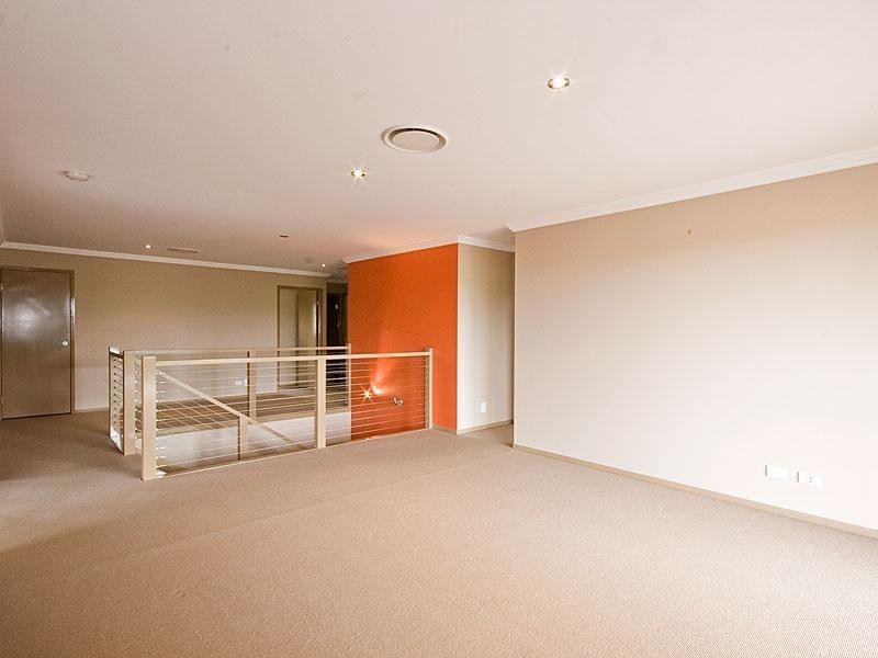 Mount Warren Park QLD 4207