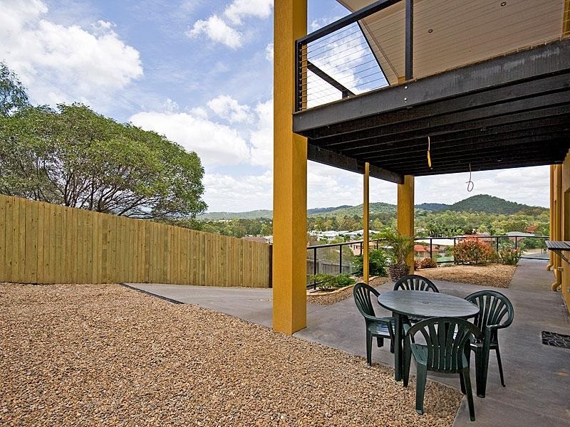 Mount Warren Park QLD 4207