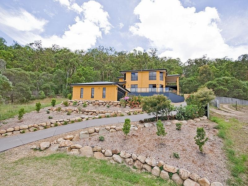 Mount Warren Park QLD 4207