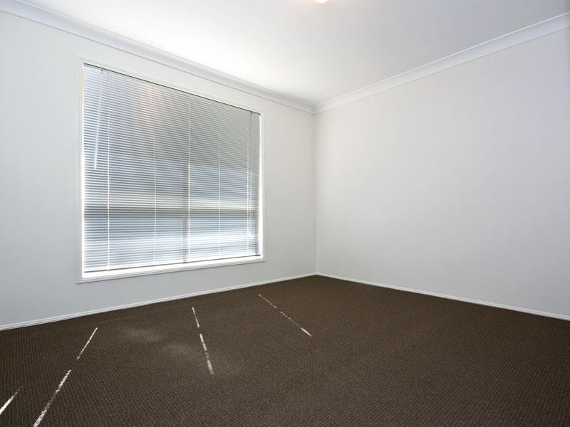 21 Susan Godfrey Dr, Windaroo QLD 4207