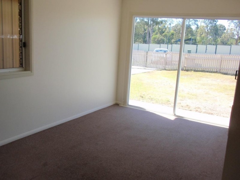 24 Houdini Tce, Edens Landing QLD 4207