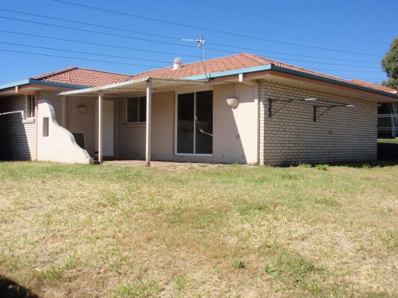 24 Houdini Tce, Edens Landing QLD 4207