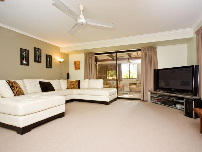 3 Marshall Rd, Alberton QLD 4207