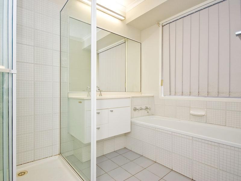 3 Marshall Rd, Alberton QLD 4207