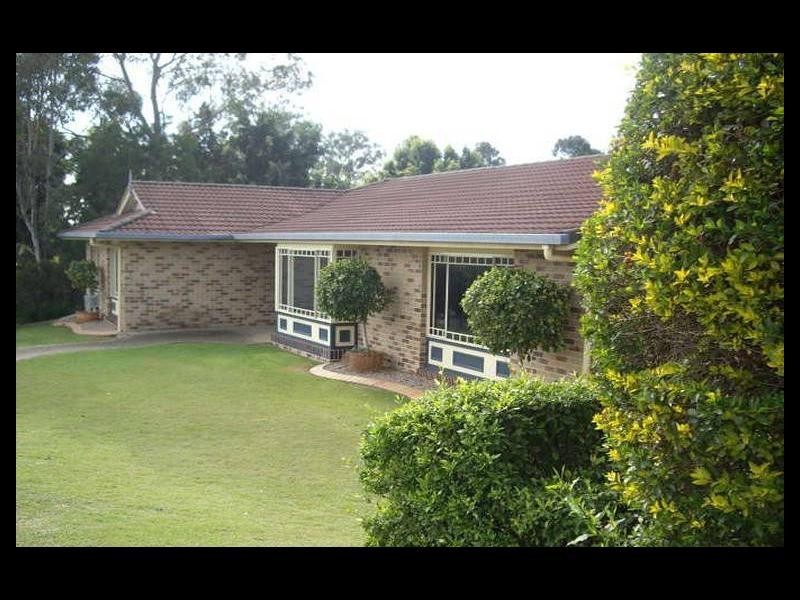 Edens Landing QLD 4207