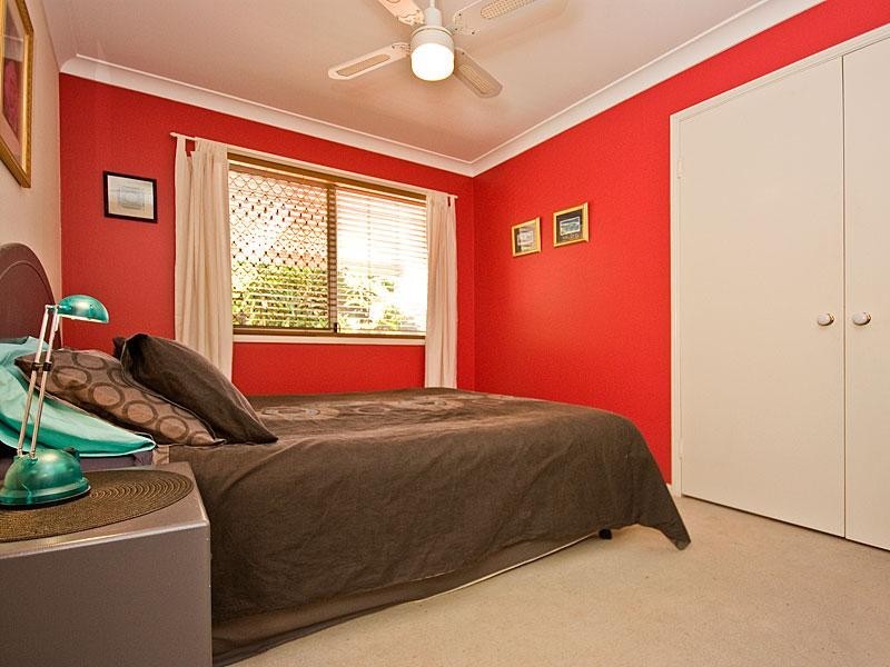 19 Trevina Cr, Mount Warren Park QLD 4207