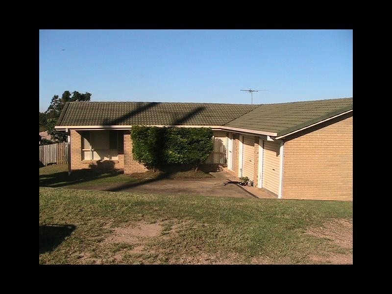 Edens Landing QLD 4207