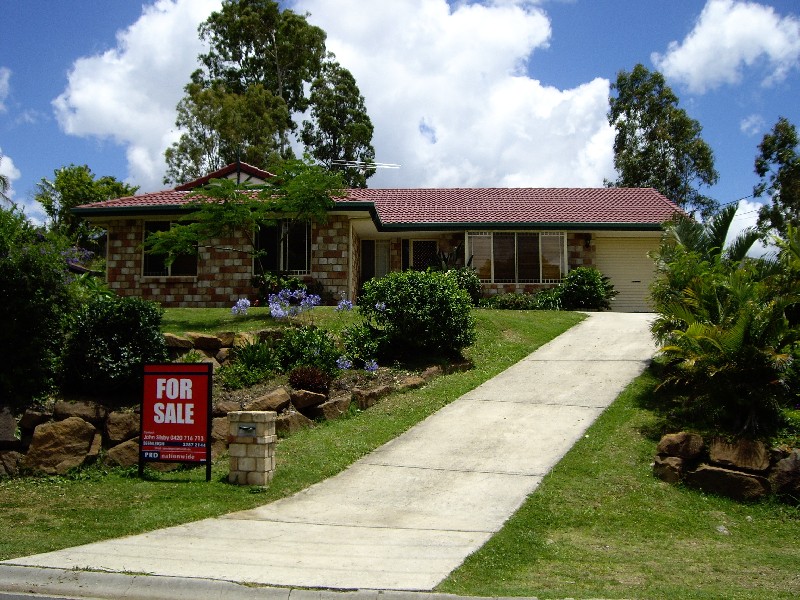 Edens Landing QLD 4207