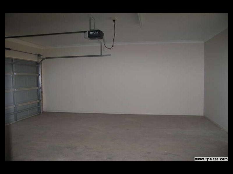 Edens Landing QLD 4207