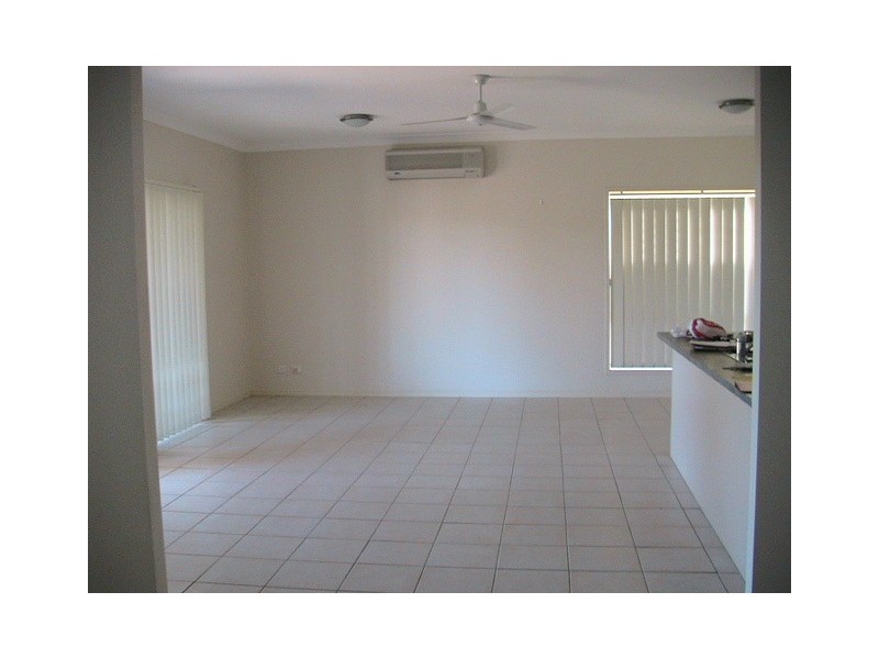 Edens Landing QLD 4207