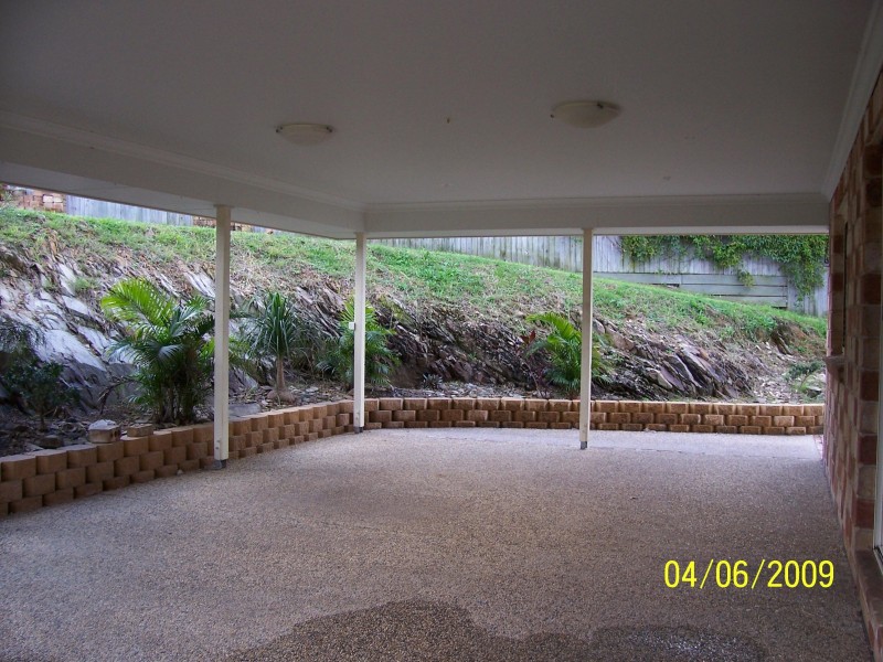 Edens Landing QLD 4207