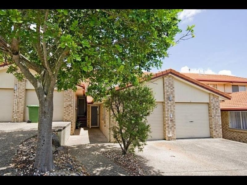 Edens Landing QLD 4207