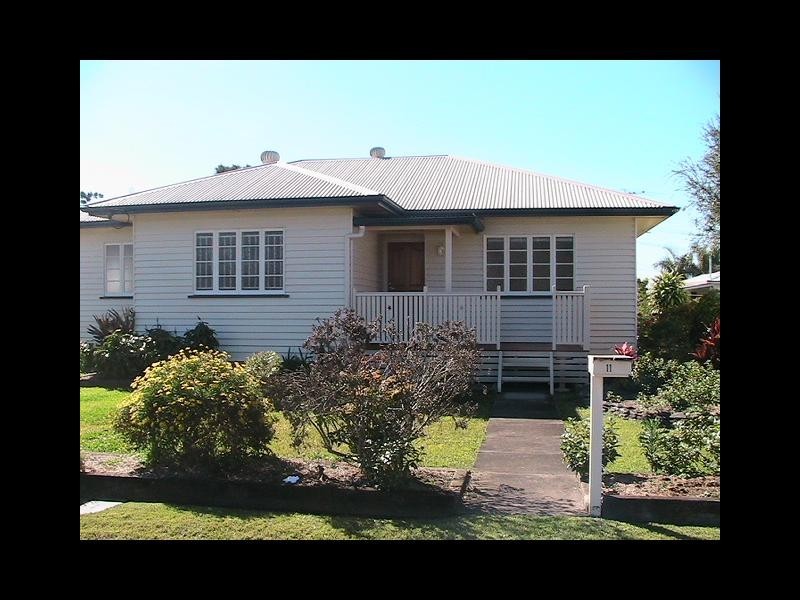 11 CHARLES STREET, Beenleigh QLD 4207
