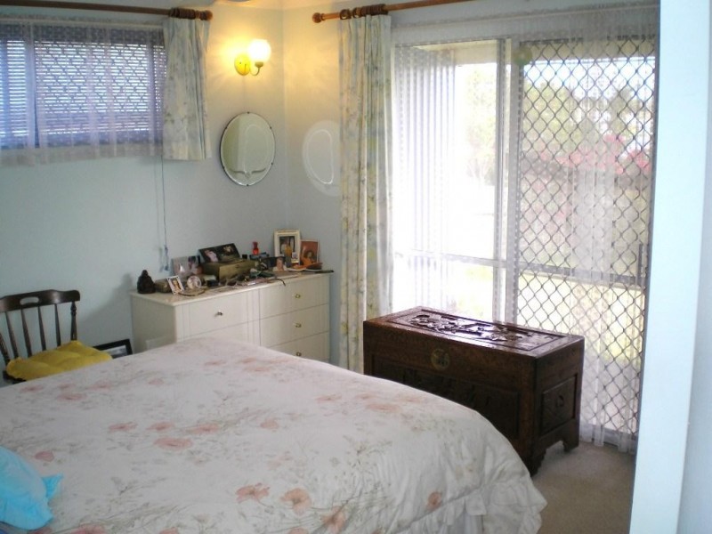 19 Clarendon Av, Bethania QLD 4205