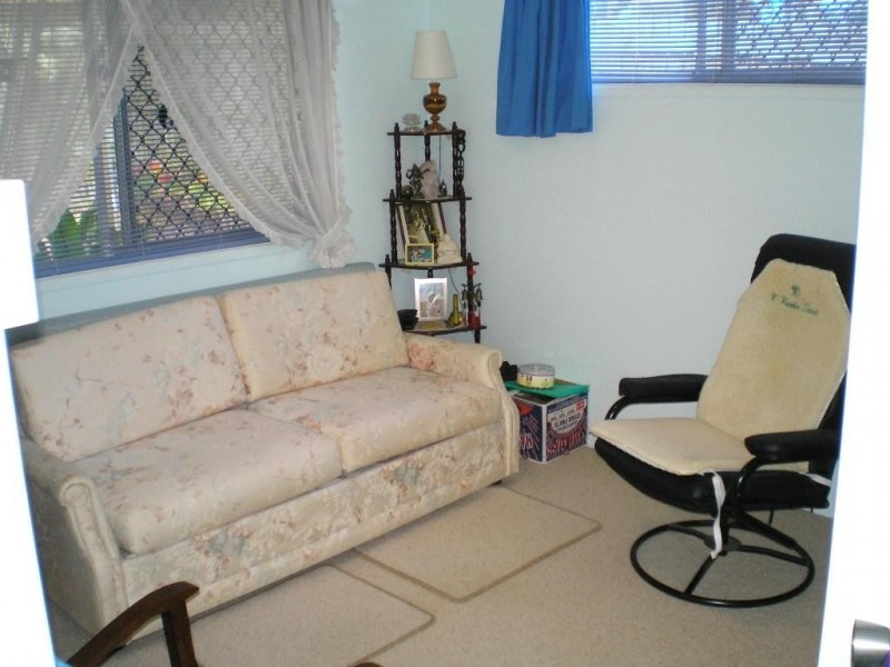 19 Clarendon Av, Bethania QLD 4205