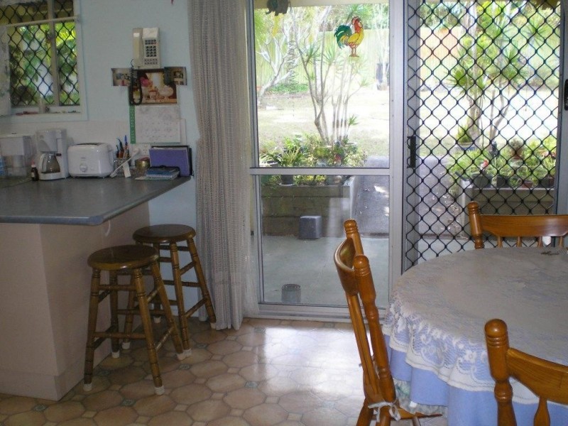 19 Clarendon Av, Bethania QLD 4205