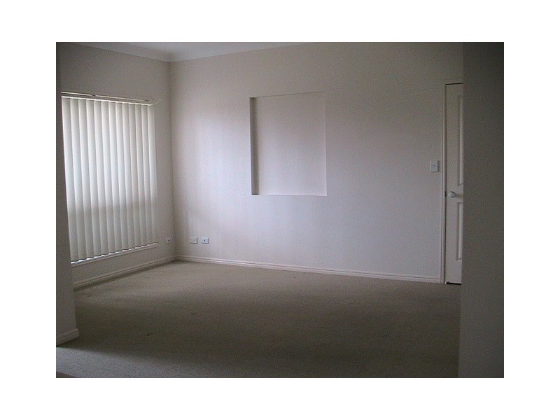 Edens Landing QLD 4207