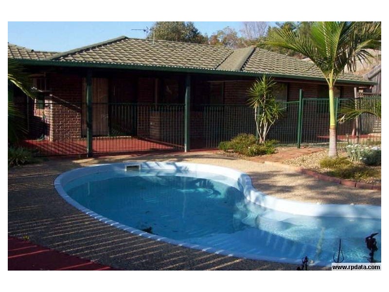 Edens Landing QLD 4207