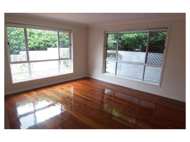 Edens Landing QLD 4207