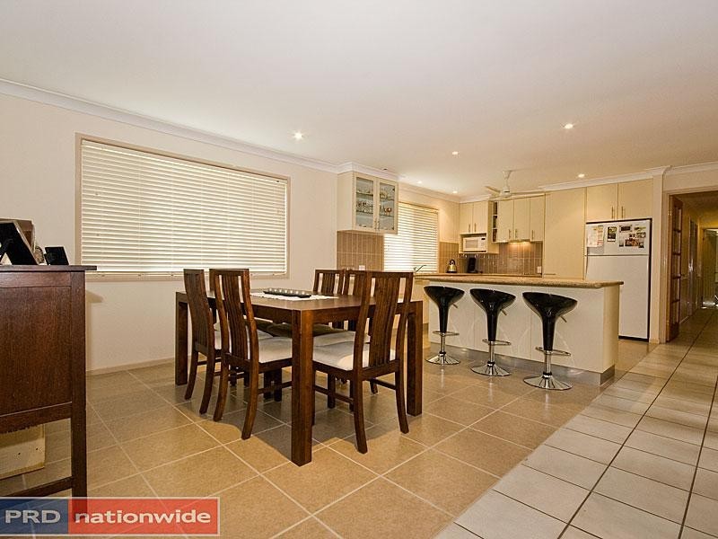 Mount Warren Park QLD 4207