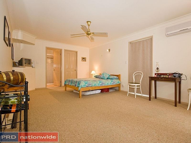 Mount Warren Park QLD 4207