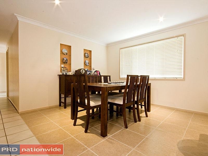 Mount Warren Park QLD 4207