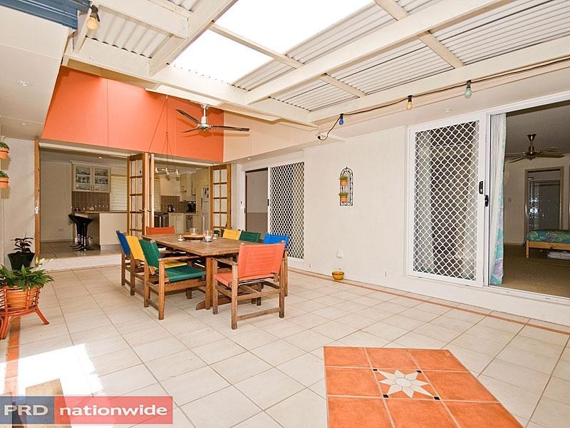 Mount Warren Park QLD 4207