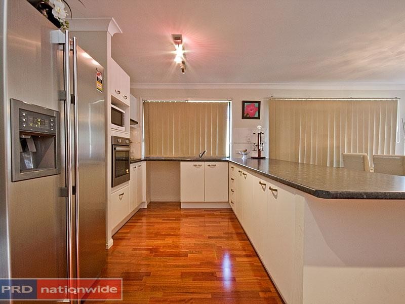 Mount Warren Park QLD 4207