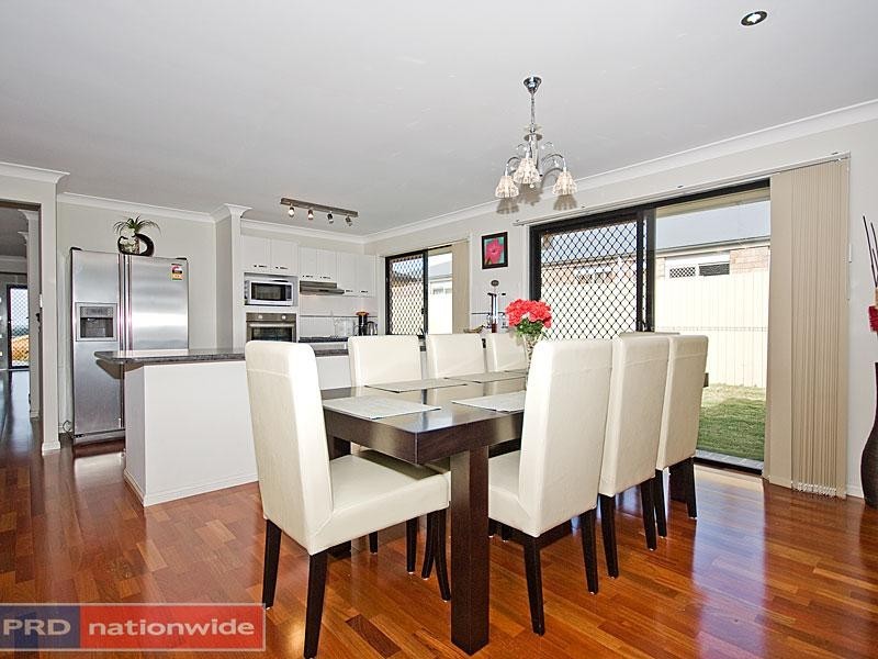 Mount Warren Park QLD 4207