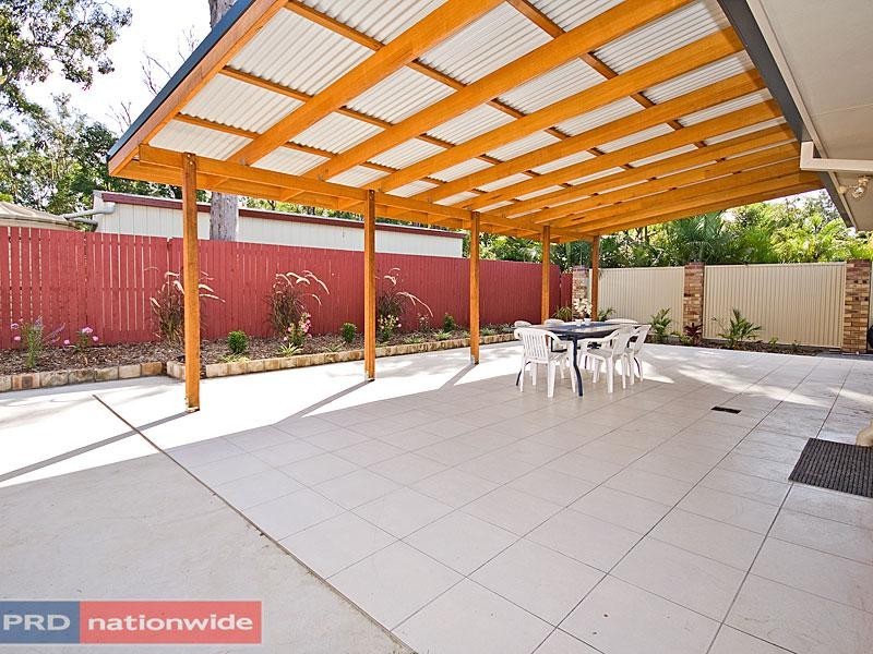 Mount Warren Park QLD 4207