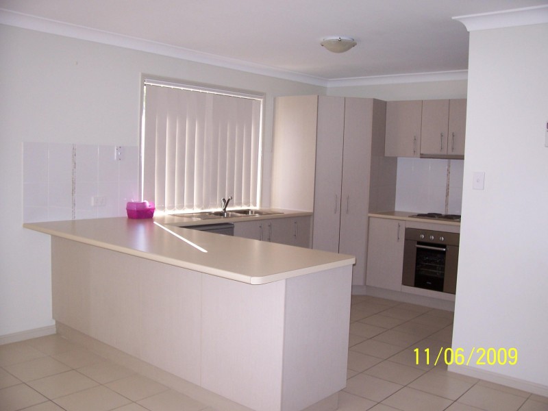 Mount Warren Park QLD 4207